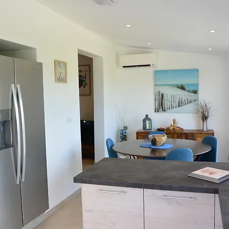 Emma * Sari-Solenzara